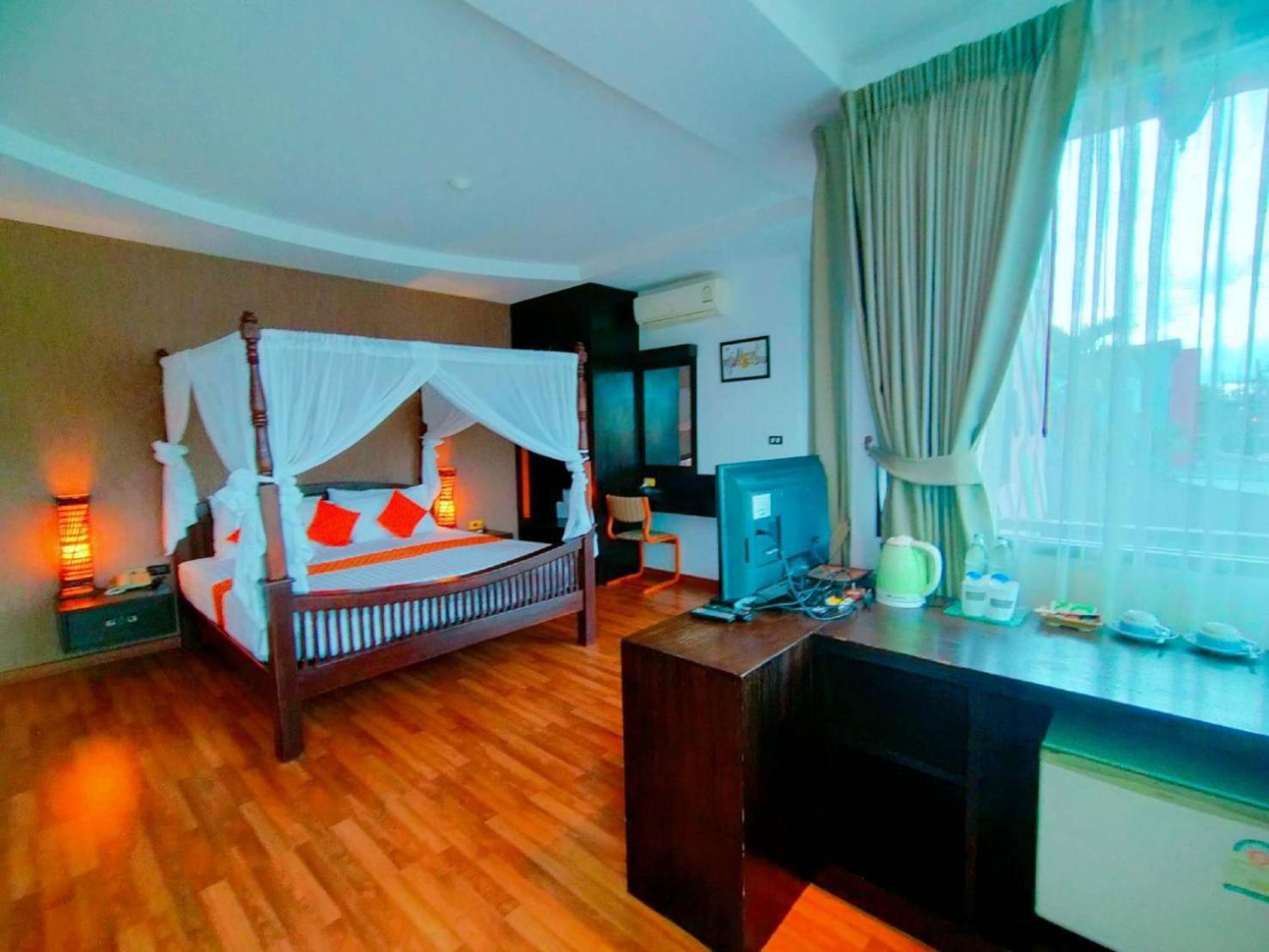 Jingjit Hotel Krabi town Exterior foto