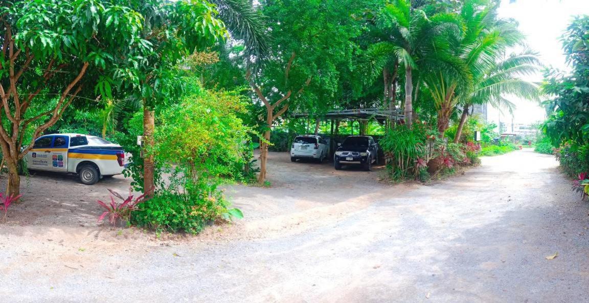 Jingjit Hotel Krabi town Exterior foto