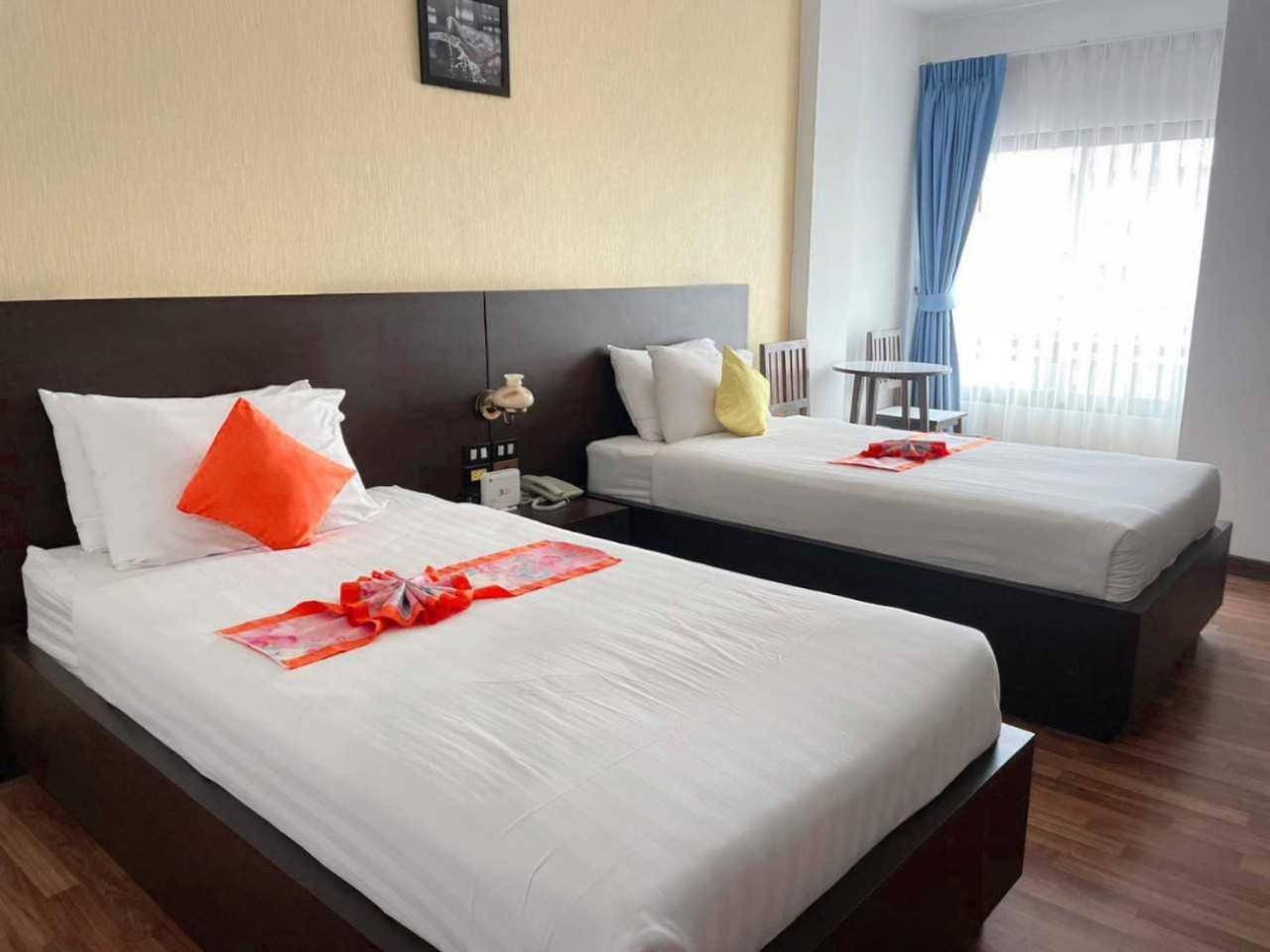 Jingjit Hotel Krabi town Exterior foto